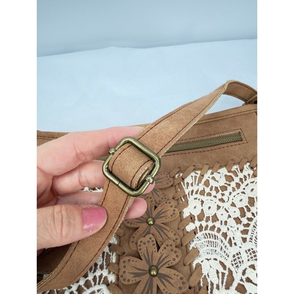 Wallflower Crossbody Bag Lace Crochet Panel Floral Boho Western Cottage Core - Picture 3 of 12